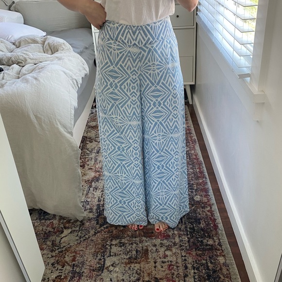 High-waisted Printed Wide Leg Pants - Picture 9 of 10